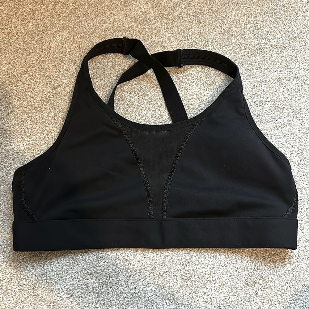 Fabletics Mesh Detail Sports Bra